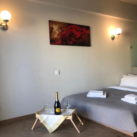 D. Apartments Каламата Экстерьер фото