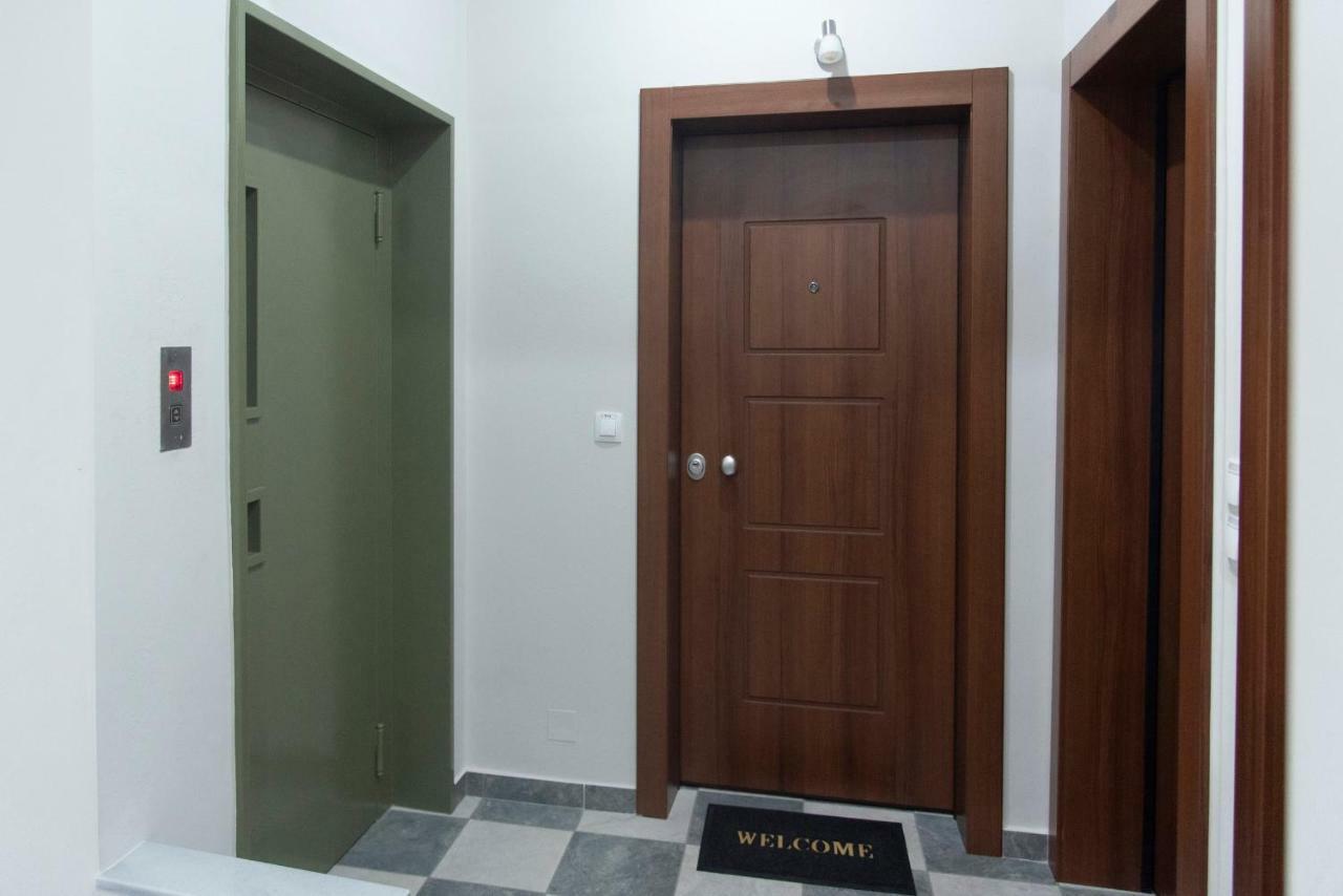 D. Apartments Каламата Экстерьер фото